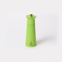Load image into Gallery viewer, Tre Spade Pepper Mill