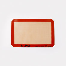 Load image into Gallery viewer, Silpat Reusable Silicone Baking Mat