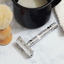 Load image into Gallery viewer, Double Edge Safety Razor