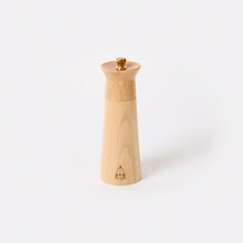 Load image into Gallery viewer, Tre Spade Pepper Mill