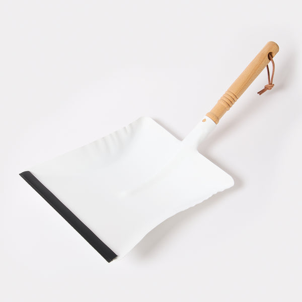 Metal Dust Pan - White